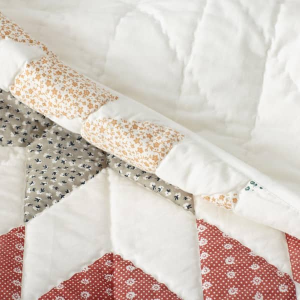 Company Kids Happiness Cotton Quilt