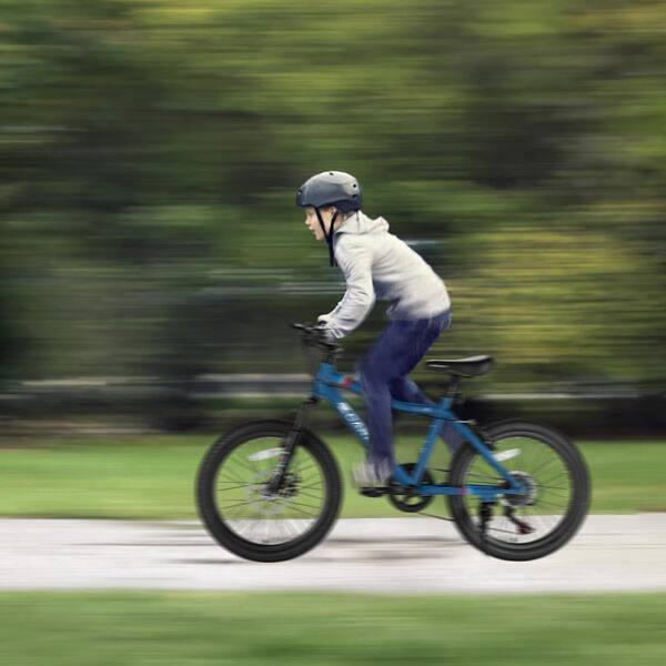 Cesicia 20 in. 7 Speed Montain Bike in Blue with Front Suspension