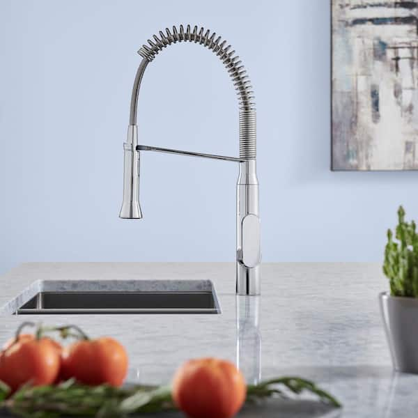 GROHE K7 Medium Semi-Pro Single-Handle Pull-Down Sprayer Kitchen