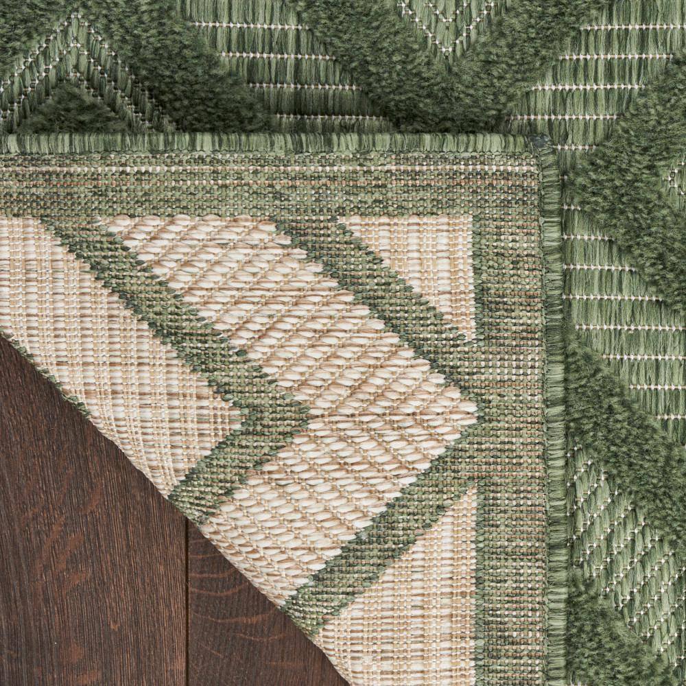 Green Diamond Pattern Synthetic Flatweave Indoor/Outdoor Rug 5' x 7'