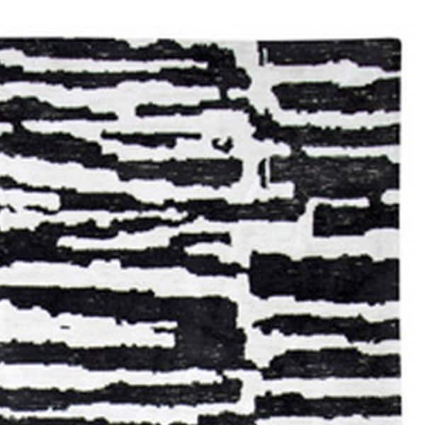Shaw Ivory and Black 8 ft. x 10 ft. Geometric Area Rug