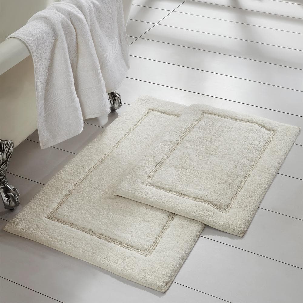 White Cotton Non-Slip Bath Mat Set, 2-Pack