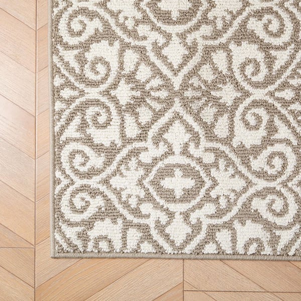 Feya 2- Tone Linen/Ivory 2 ft. x 5 ft. Tufted Persian Polypropylene Runner Rug