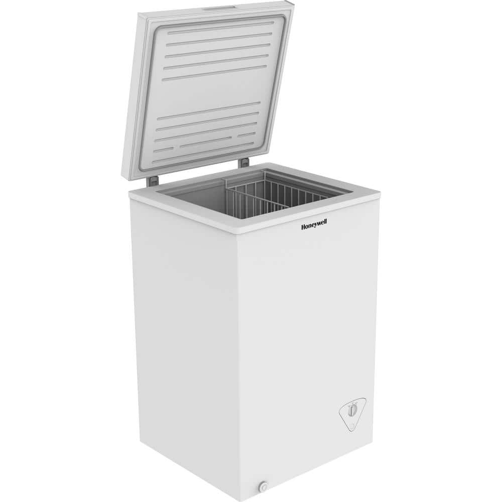 3.5 Cubic Feet Chest Freezer Small Deep Freezers with Removable Storage Basket Free Standing Top Door Compact Freezer 7 Gears Temperature Control