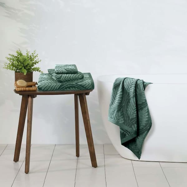 Restore Fern Ogee Jade Cotton Blend Bath Towel