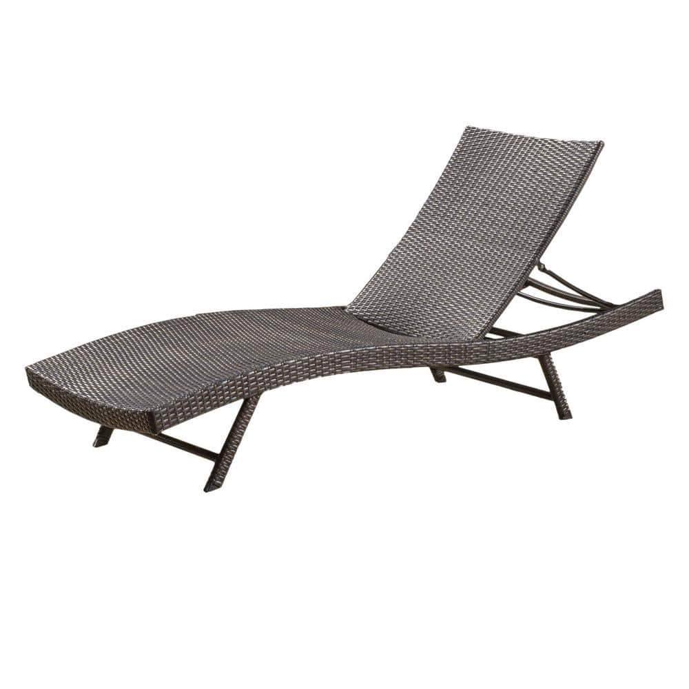 Curved Design Hand-Crafted Wicker Outdoor Chaise Lounge with Adjustable Bac