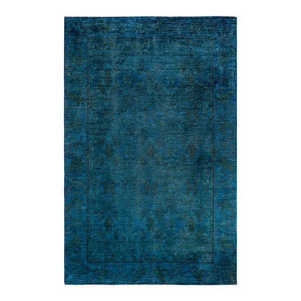 Chloe & Olivia Home Fine Vibrance Blue 6 ft. x 9 ft. Solid Wool Indoor Area Rug
