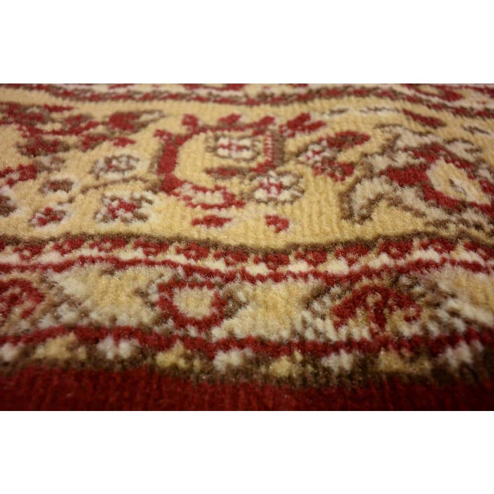 Elegant Medallion 5'3" x 8' Burgundy Synthetic Rectangular Rug