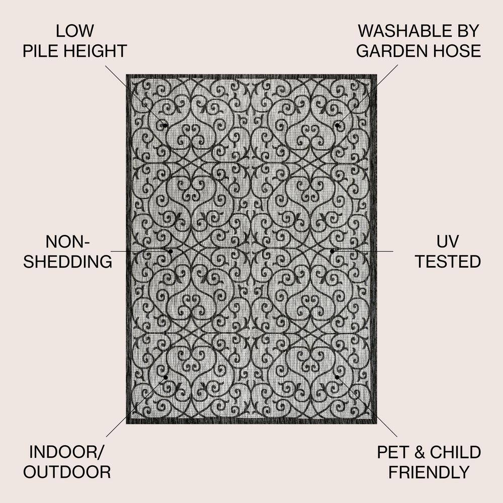 Boho-Chic Spanish Filigree Light Gray & Black 9'x12' Outdoor Rug