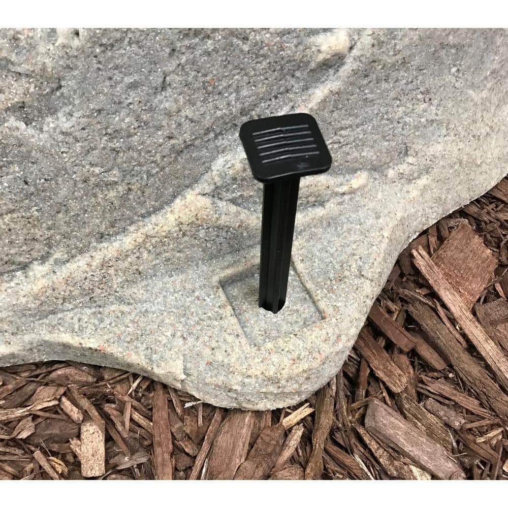 Gray Fieldstone Artificial Rock Garden Enclosure