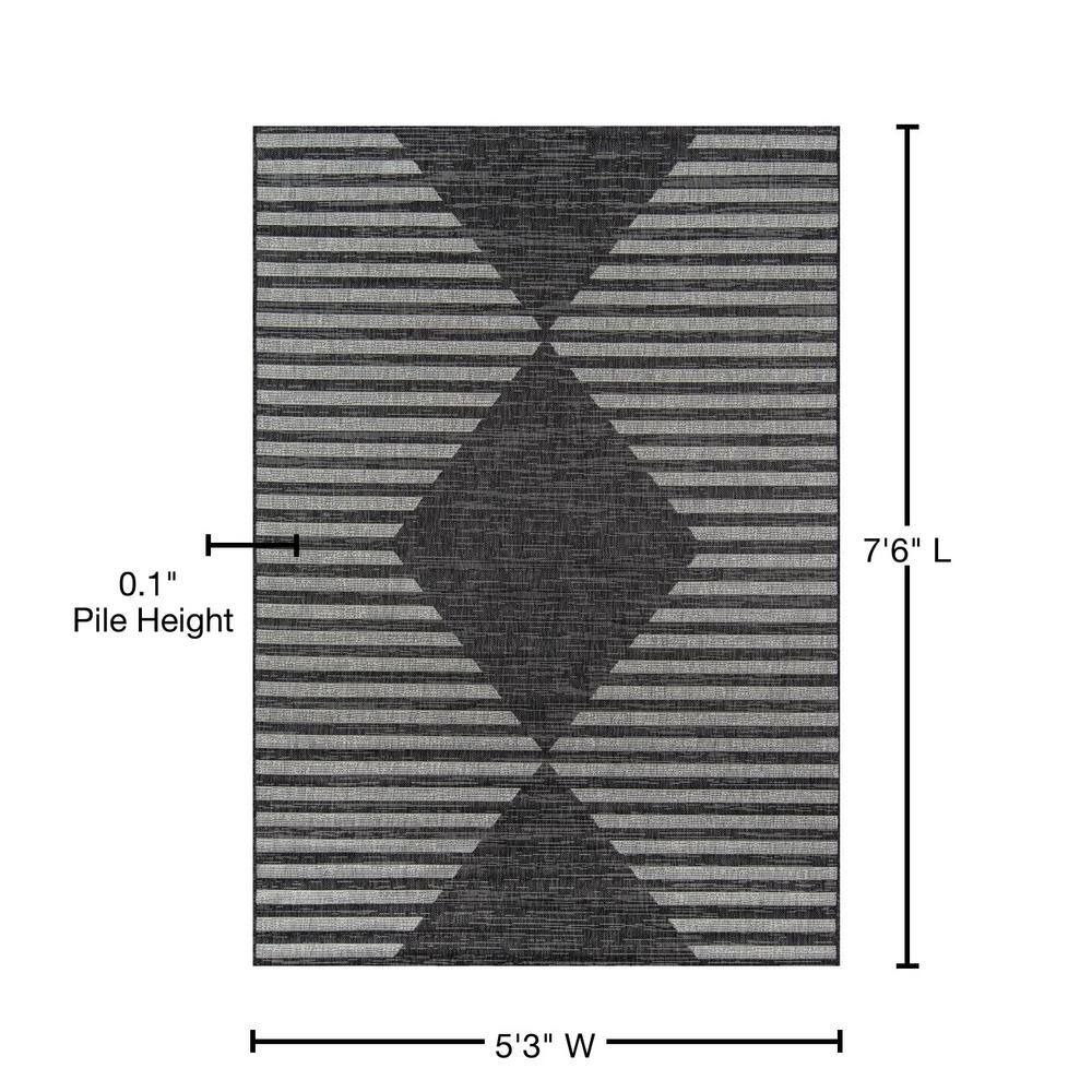 Charcoal Geometric Easy-Care Rectangular Synthetic Rug 5'3" x 7'6"