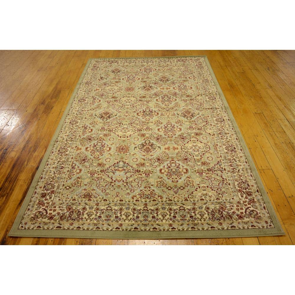 Light Green Synthetic Floral Motif Area Rug, 5' x 8'