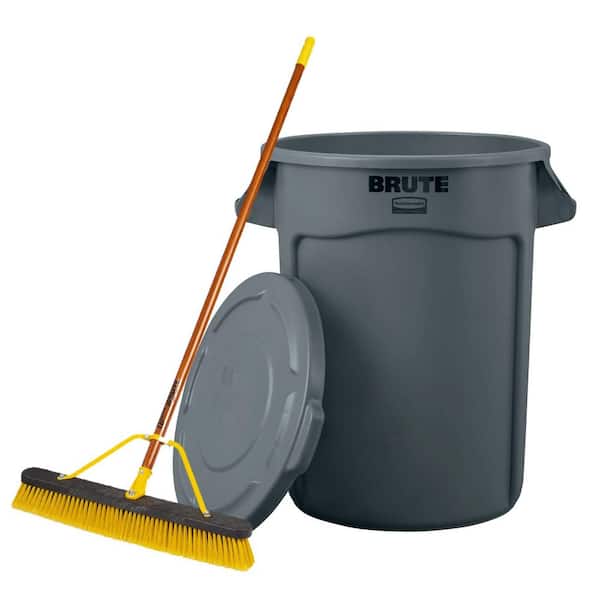 Brute 32 Gal. Gray Round Vented Trash Can Plus Jobsite 24 in. Multi-Surface Indoor/Outdoor Push Broom Combo Pack