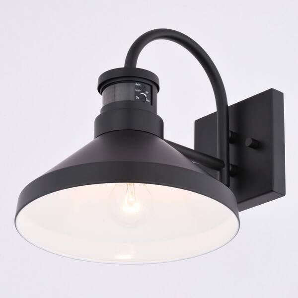 VAXCEL Highland Park 9.5 in. H Matte Black and White Motion