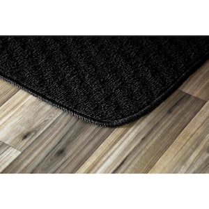 Town Square Black 2 ft. x 3 ft. 4 in. 2-Piece Rug Set