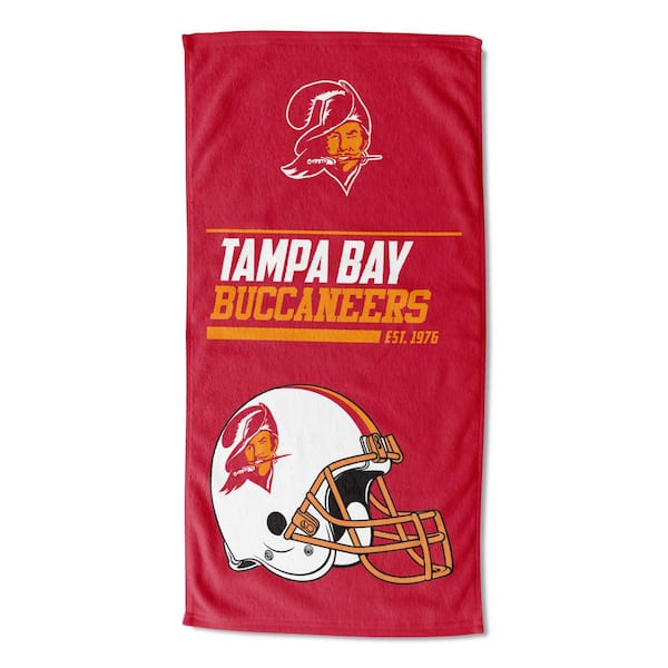 THE NORTHWEST GROUP NFL Bucs 40 Yard Dash Legacy Cotton/Polyester Blend Printed Multicolor Beach Towel