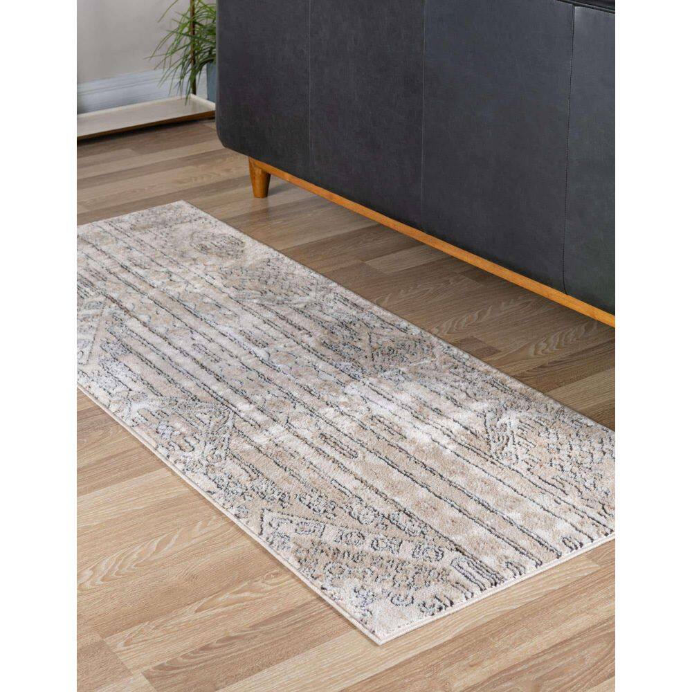 Ivory and Tan Geometric Indoor Runner Rug 2' 2" x 6' 1"