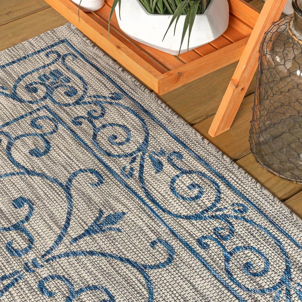 Boho-Chic Vintage Filigree Gray/Navy Indoor/Outdoor Runner Rug