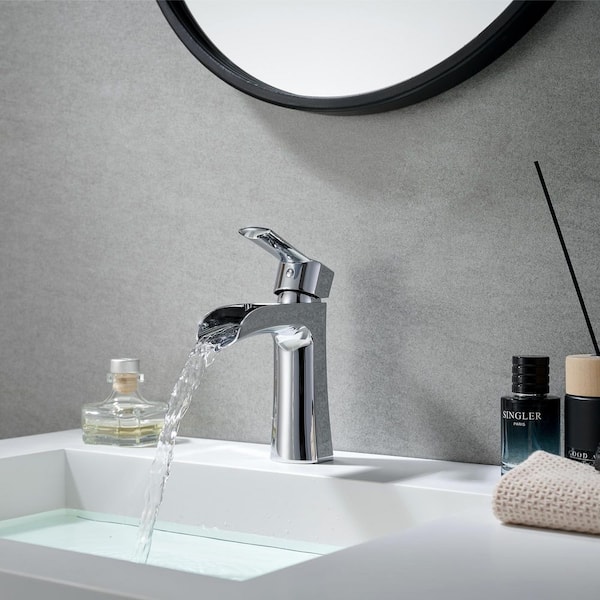 Tatcha Single Hole Single Handle Low Arc Bathroom Faucet in Polished Chrome