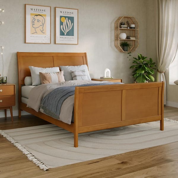 Portland Light Toffee Natural Bronze Solid Wood Frame Full Foundation Bed with Matching Footboard