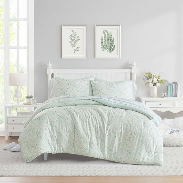 Laura Ashley Quartet Reversible 7-Piece Light Blue Microfiber King