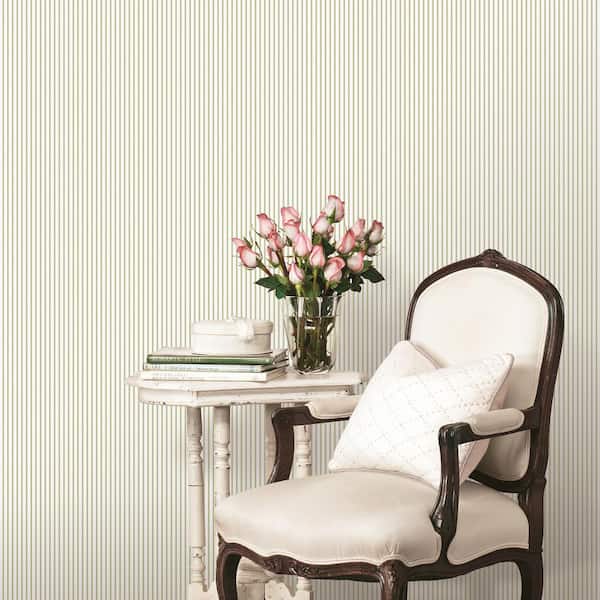 Tailored Stripe Positive in Olive Green