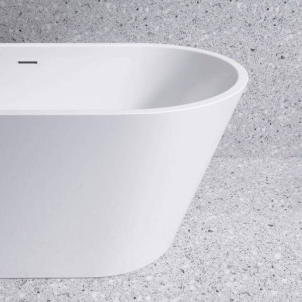 Getpro 63 in. x 29.5 in. Freestanding Soaking Bathtub with Center