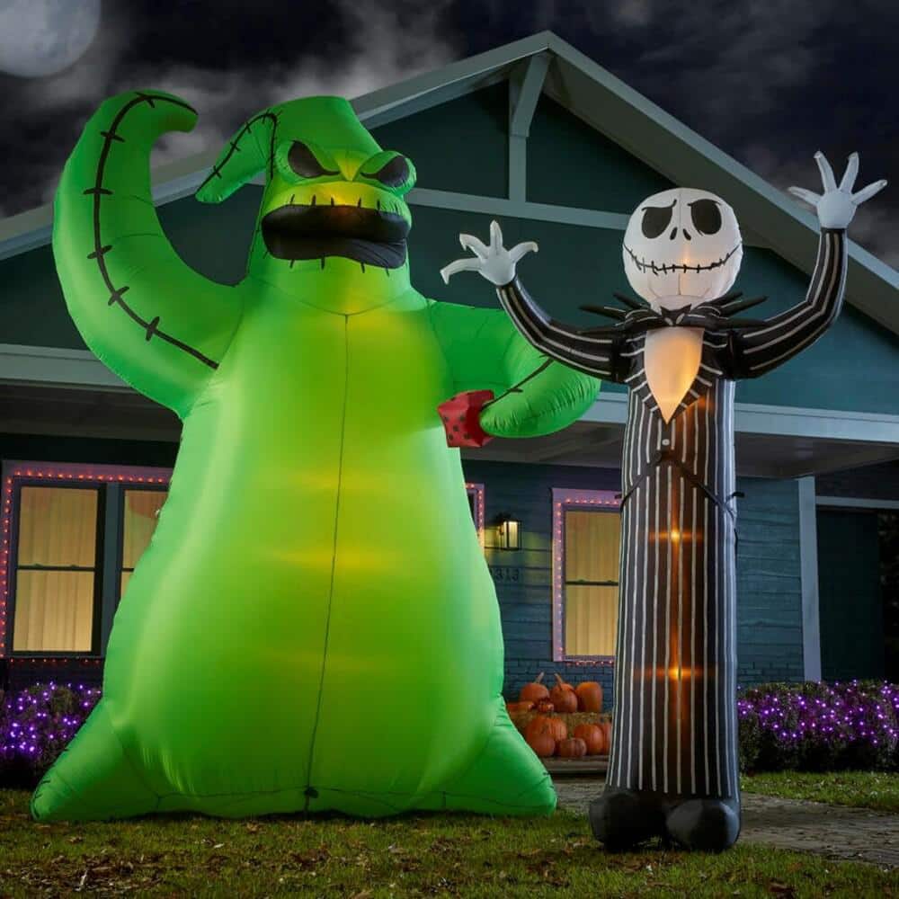 Disney 22GM29788 10 ft Animated Reaching Jack Skellington Halloween Inflatable