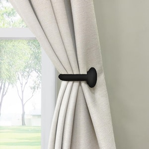 Dia Matte Black Steel Hook Curtain Holdback (Set of 2)