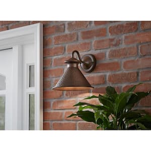 Essen 8.375 in. Antique Copper Outdoor Wall Lamp with Metal Shade