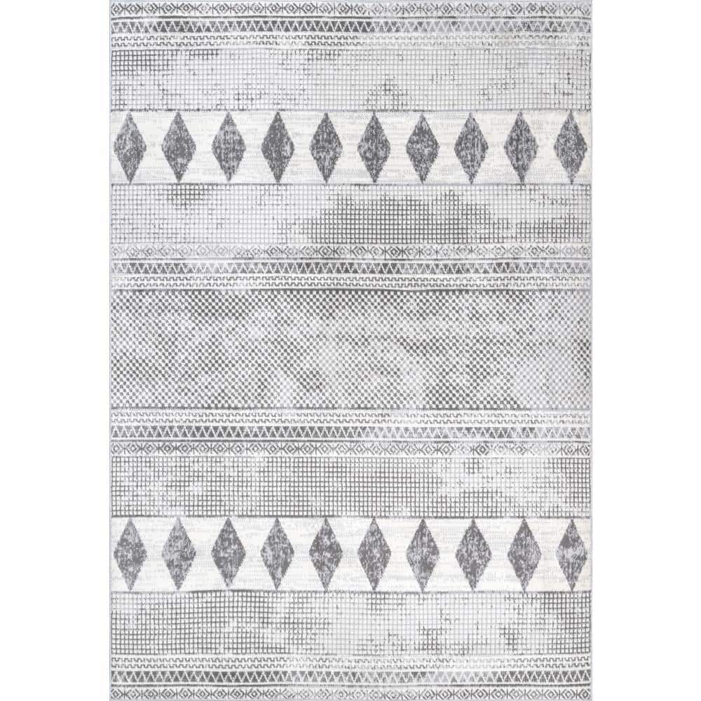 Gray Geometric Pattern Synthetic Rectangular 5' x 8' Area Rug