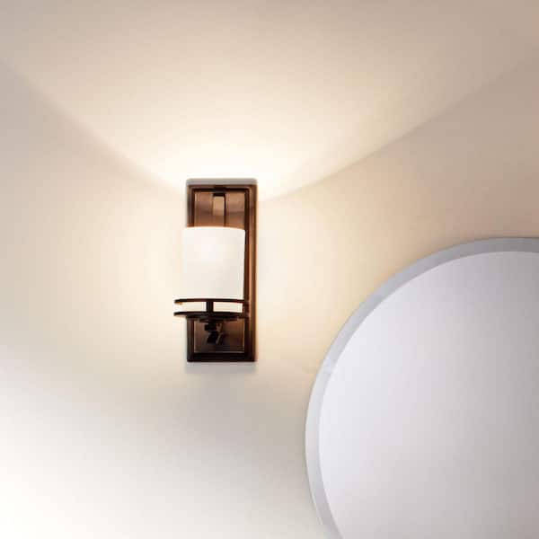 Hendrik 1-Light Olde Bronze Bathroom Indoor Wall Sconce Light with Light Umber Etched Glass Shade