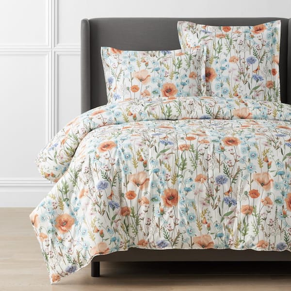 The Company Store Legends Hotel Summer Floral Wrinkle-Free White Multi Queen Sateen Comforter