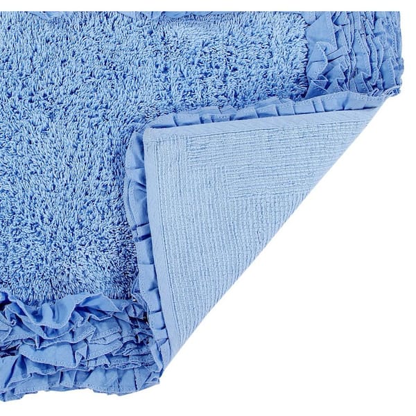 https://images.thdstatic.com/productImages/8e64dbee-cba5-4f4d-bd7b-0e0ca0796446/svn/blue-better-trends-bathroom-rugs-bath-mats-barr2pc1721bl-66_600.jpg