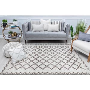 Rugs America Royal Ivory 5 ft. x 7 ft. Indoor Area Rug