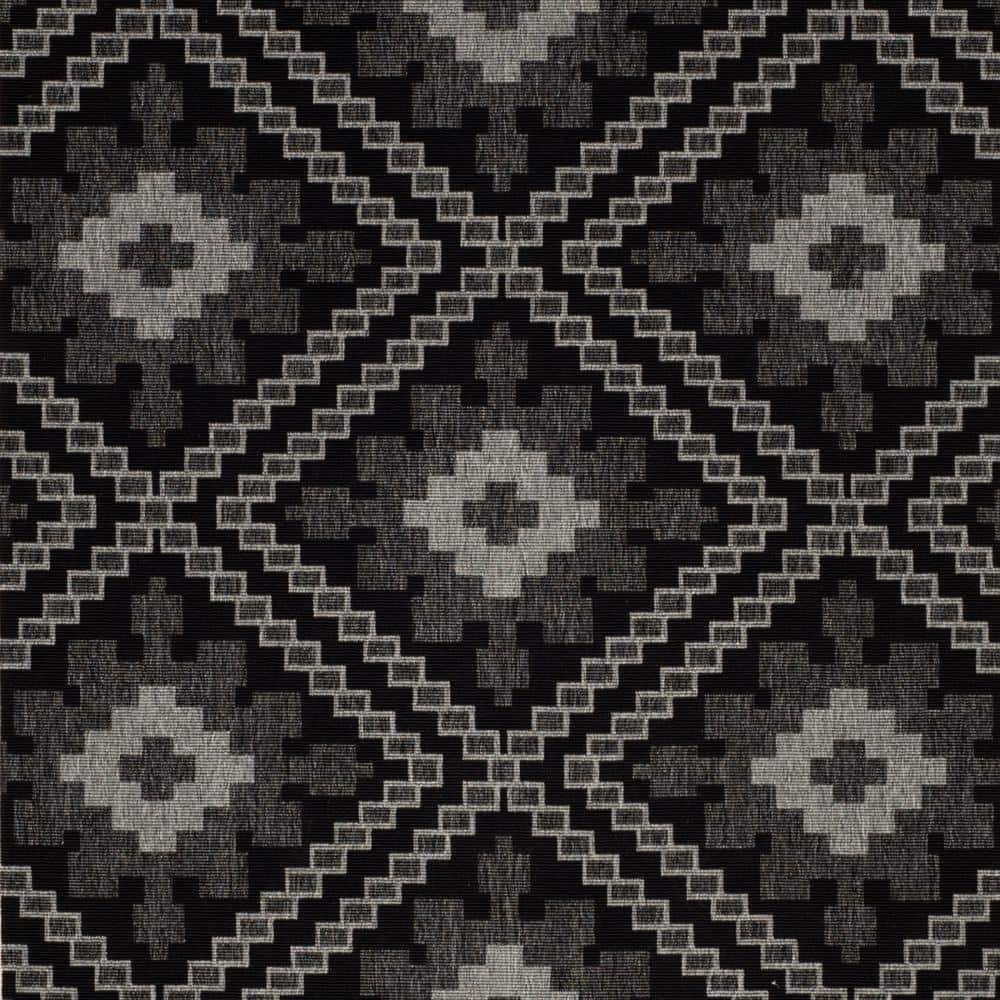 Veranda Black and Cream Synthetic 9' x 12' Easy-Care Outdoor Rug