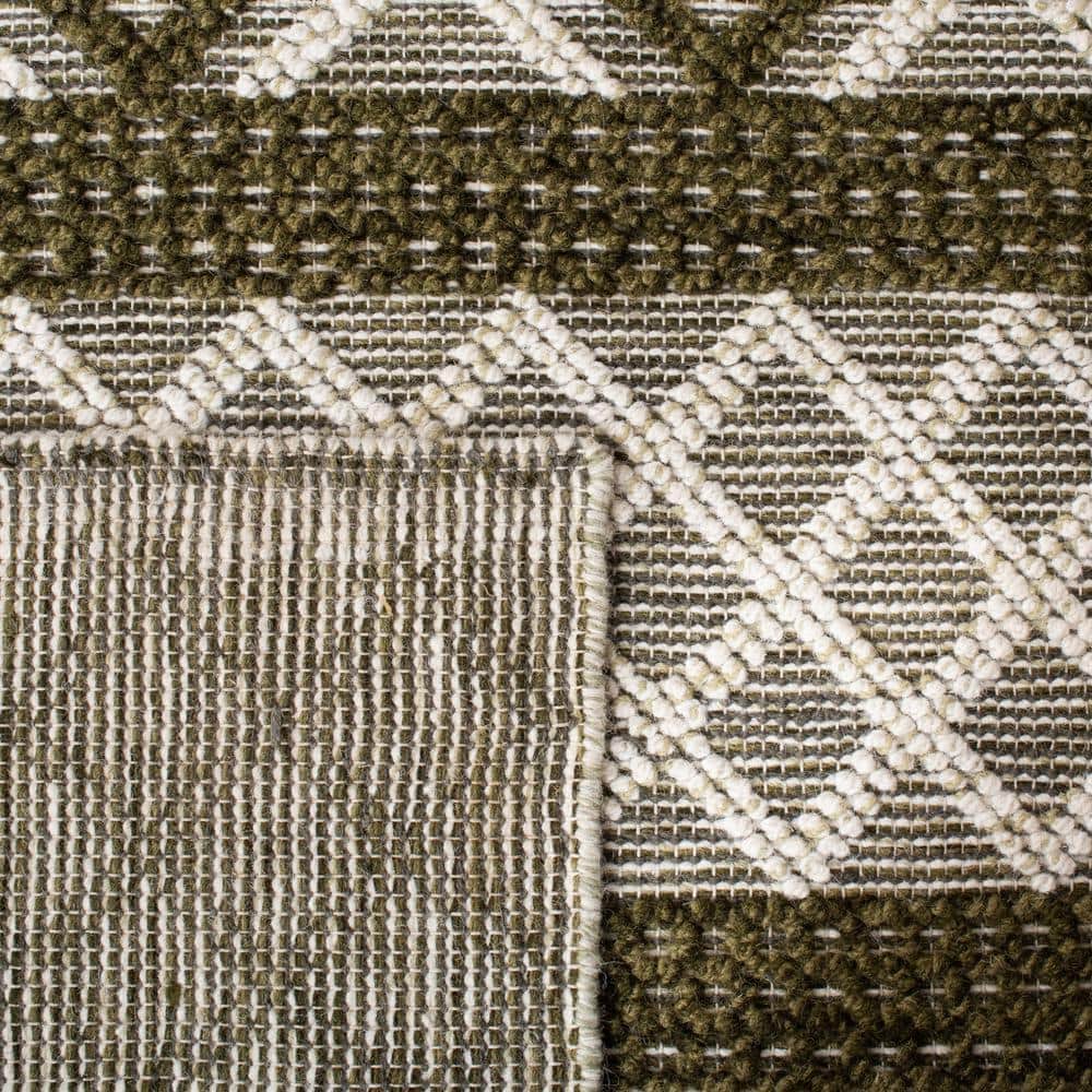 Ivory and Dark Green Handwoven Wool Area Rug 3' x 5'