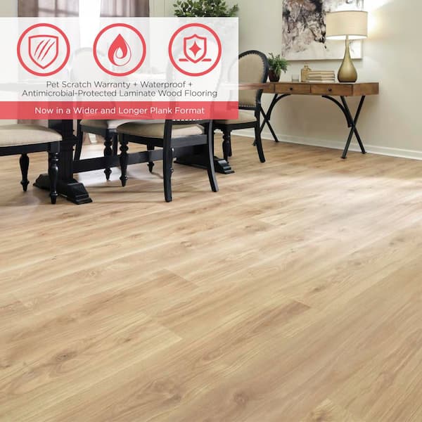 Outlast+ XL Elk Spring Oak 12 mm T x 8.35 in. W x 54.33 in. L Waterproof Laminate Wood Flooring (22.04 sq.ft./case)
