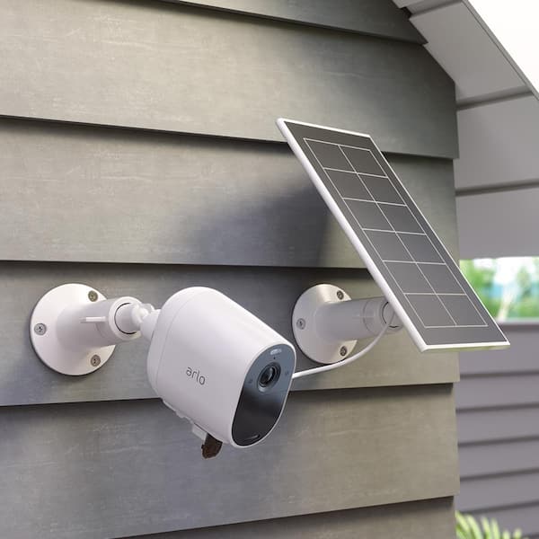 tildele målbar Alert Arlo Essential Solar Panel - Works with Essential Cameras, Weather  Resistant, 8 ft. Power Cable, Adjustable Mount, White VMA3600-10000S - The  Home Depot