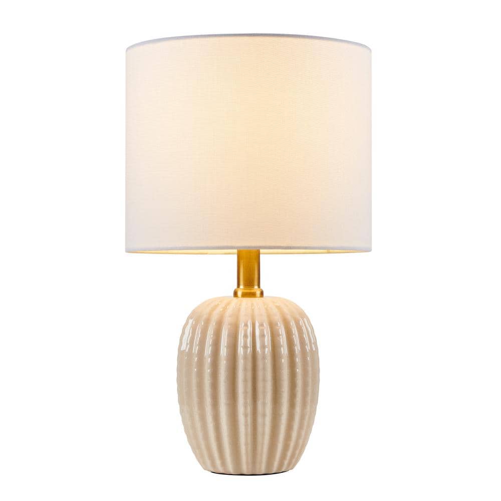 〓MADISONBLUE〓 HAMPTON IVORY/light-YELLOW KAWOTI 15.25 in. Creamy Cracked Ceramic Cactus Table Lamp with