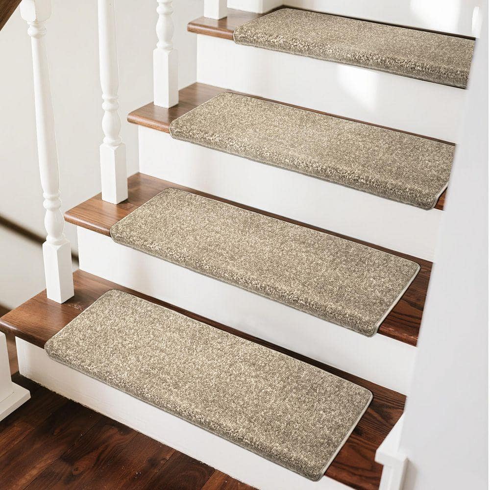 PURE ERA Cream Grey 9.5 in. x 30 in. x 1.2 in. Polypropylene
