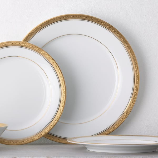 Noritake Crestwood Gold 10.5 in. (Gold) Porcelain Dinner Plates