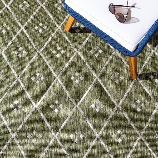 SAFAVIEH Courtyard Green/Gray 4 ft. x 6 