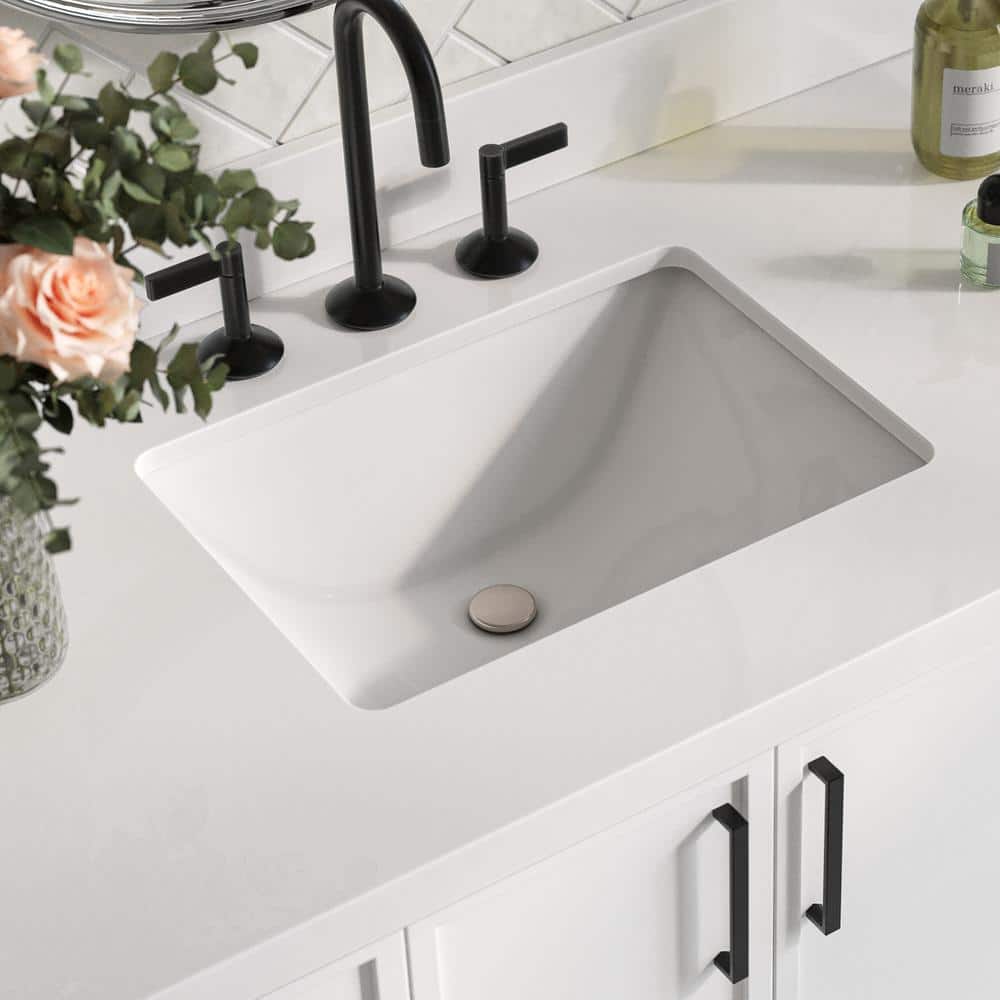 Kelly White Solid Wood Single Bath Vanity with Quartz Top