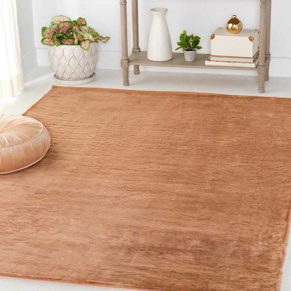 Faux Rabbit Fur Tan 5 ft. x 7 ft. Solid Flokati Area Rug