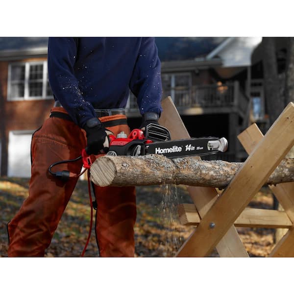 https://images.thdstatic.com/productImages/8eb8ed27-71f2-4406-912f-c0149ef02ce0/svn/homelite-corded-electric-chainsaws-ut43104-e1_600.jpg