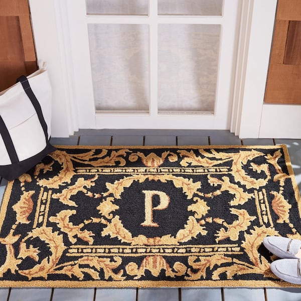 Monogram Black 3 ft. x 4 ft. "P" Ornate Leaf Indoor/Outdoor Area Rug