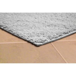 Queen Cotton White 24 in. x 40 in. Washable Bathroom Accent Rug