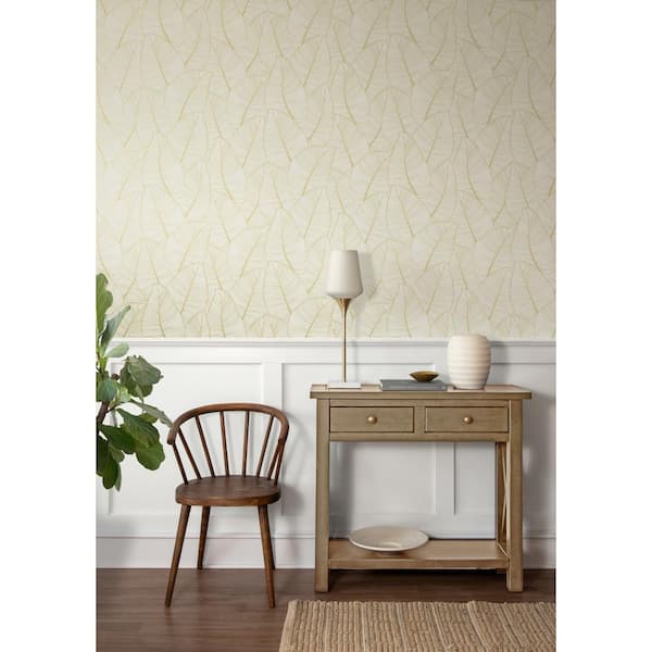 Tropical Metallic Leaf Gold Vinyl Peel and Stick Wallpaper Roll (Cover 30.75 sq. ft.)