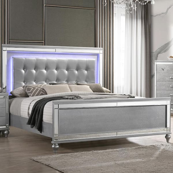 NEW CLASSIC HOME FURNISHINGS Valentino Silver California King Bed Frame (Side Rails)